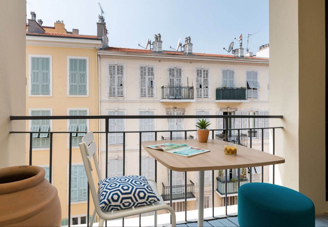 The Deck Hotel by HappyCulture - Hall